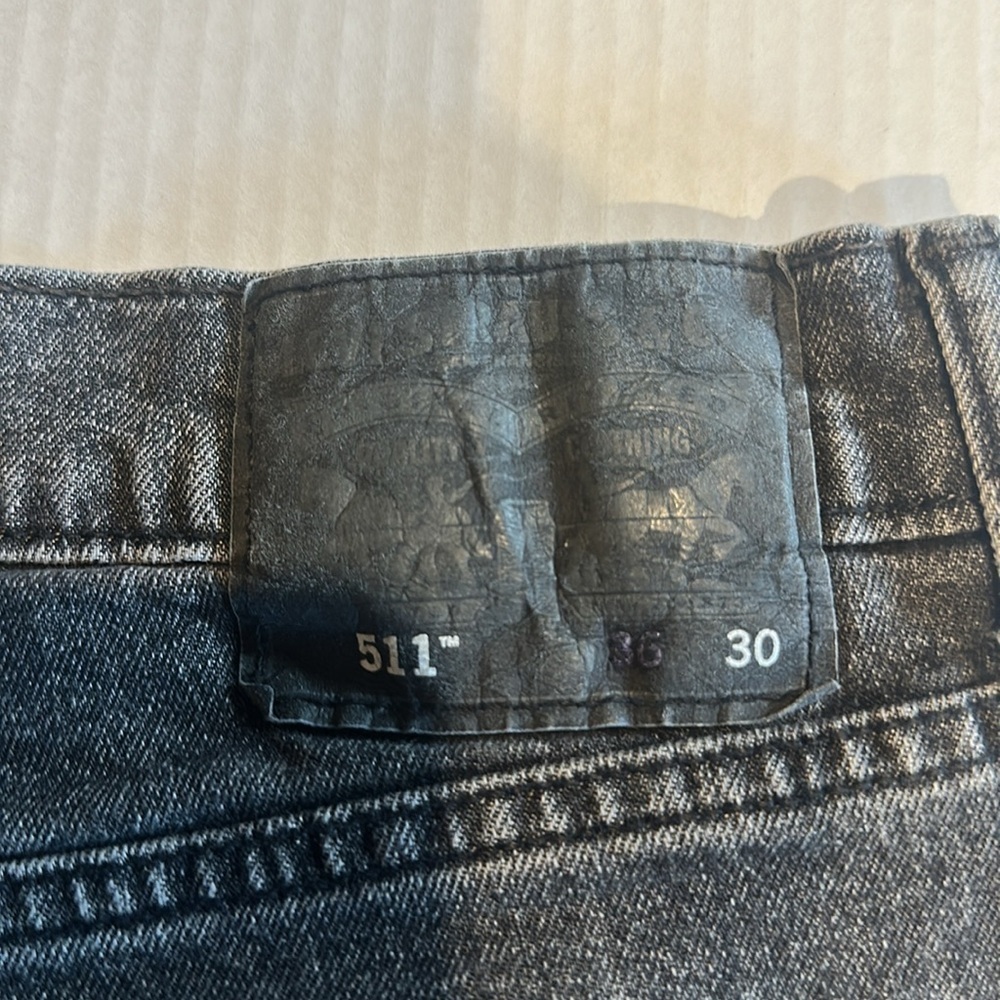 Levi’s 511 charcoal dark grey Men's Jeans w multiple pockets zipper front 36x30 - Picture 8 of 10